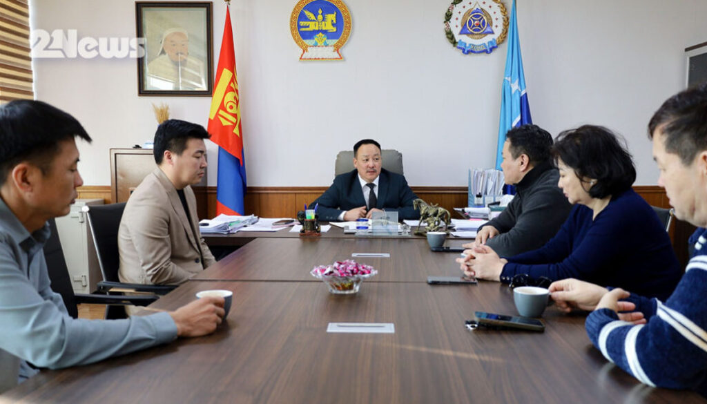 Ховд аймаг Эх нялхасын эмч нар